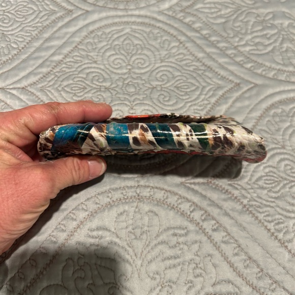 Brahmin Botanical Melbourne Multicolor Crocodile Embossed Sunglasses Case - Picture 4 of 7